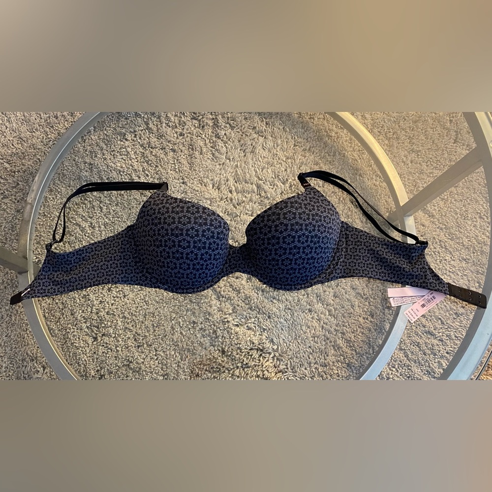 NWT Victoria's Secret Demi Bra 34D